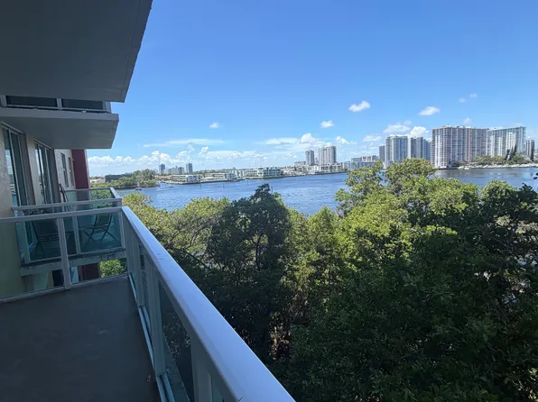504 Sunny Isles Blvd, North Miami Beach, FL 33160