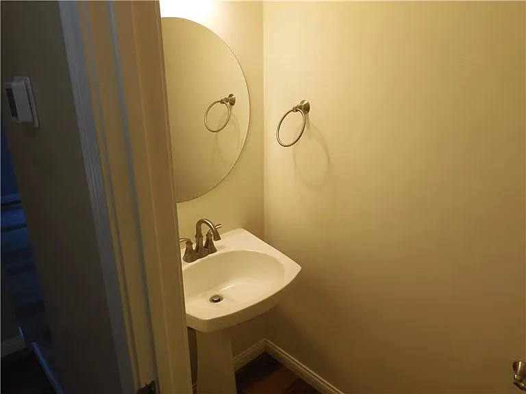 3025 Wolf Creek Way — Photo 15