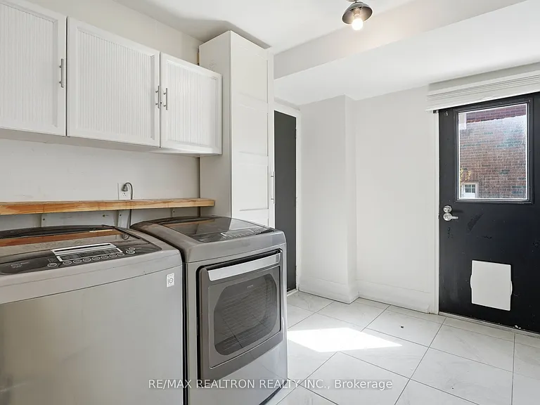 117 Cardinal Cres #UPPER — Photo 20