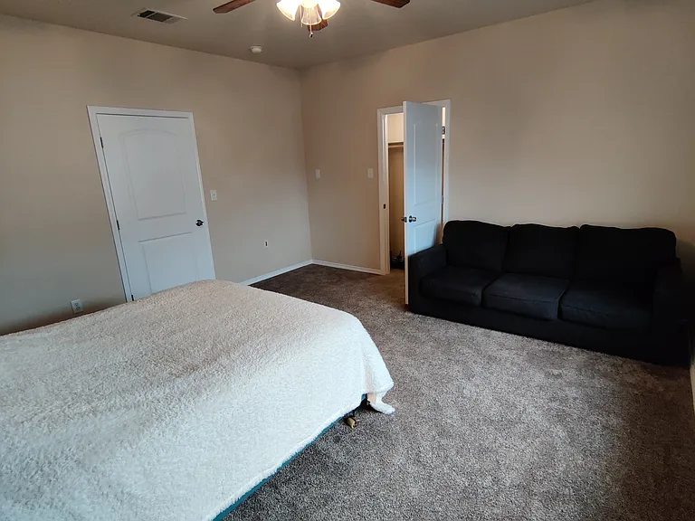 2045 Rachel Ln #6 — Photo 2