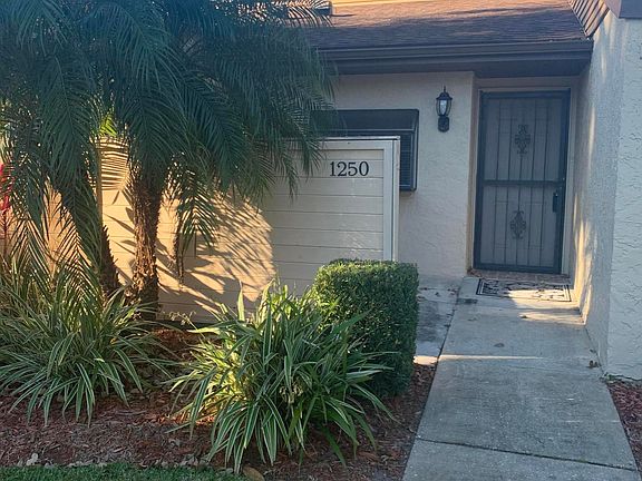 2nd image of 1250 Charter Oaks Cir