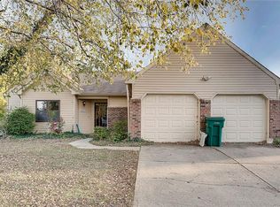 6883 Grampian Way, Indianapolis, IN