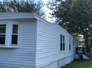 3410 44th Ave, Moline, IL 61265