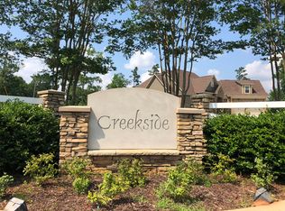 206 Creekside Ln, Forsyth, GA 31029