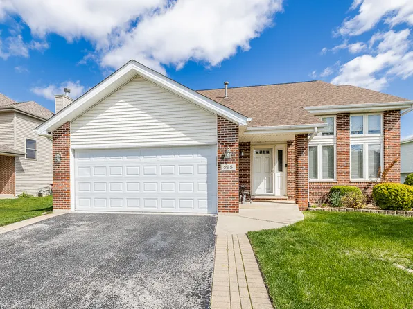 285 Hunters Dr, Beecher, IL 60401