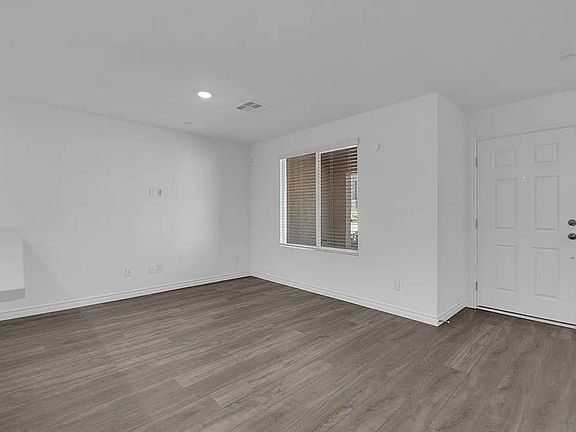 4th image of 10772 Ditchburn Ct