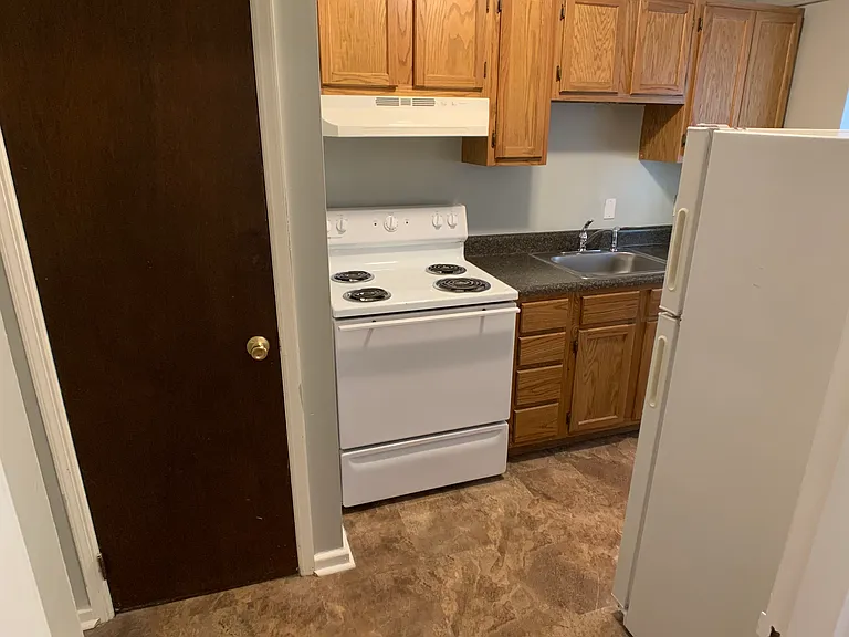 1691 Valley Ave — Photo 47