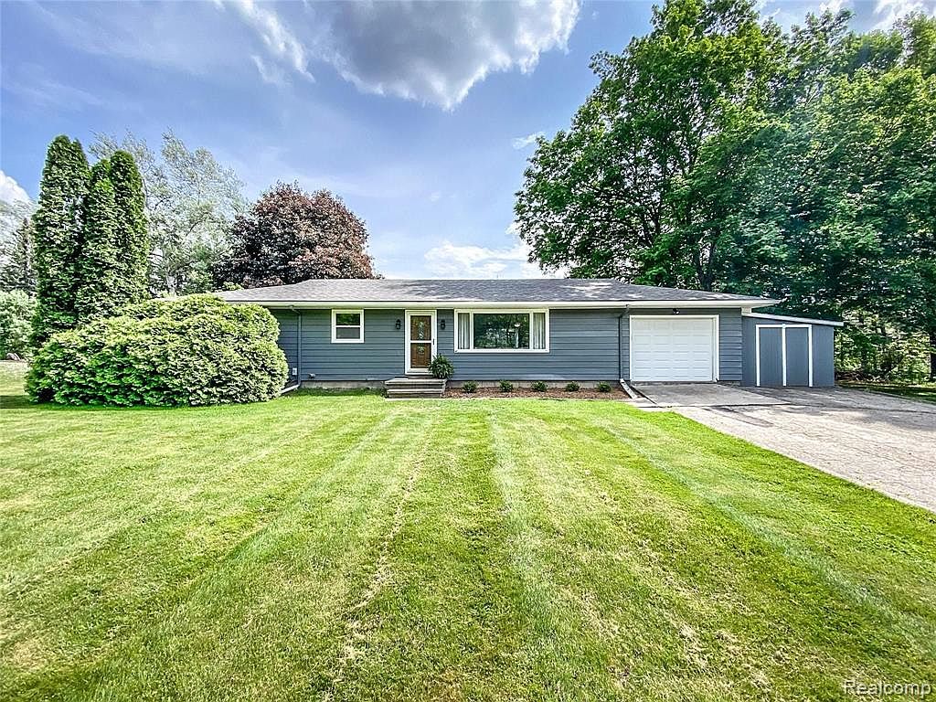 3855 Mason Rd, Howell, MI 48843 Zillow