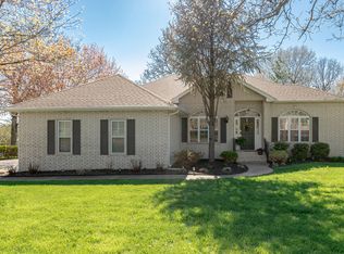 916 Lakewood Dr, Monett, MO 65708