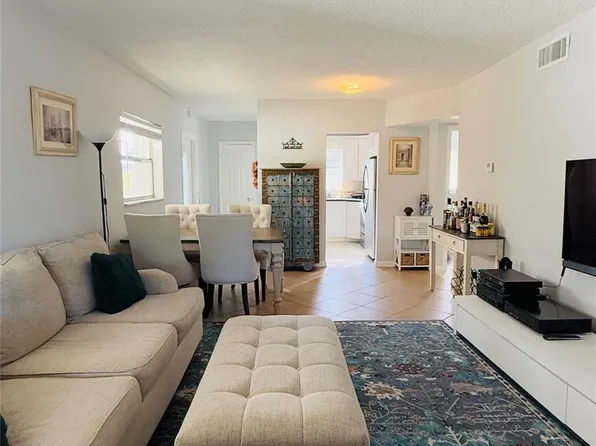 4200 Crystal Lake Drive #210, Pompano Beach, FL 33064