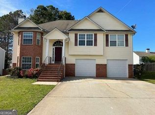 384 Mica Trl, Riverdale, GA 30296