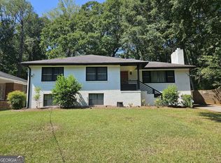 280 W Lake Dr NW, Atlanta, GA 30314