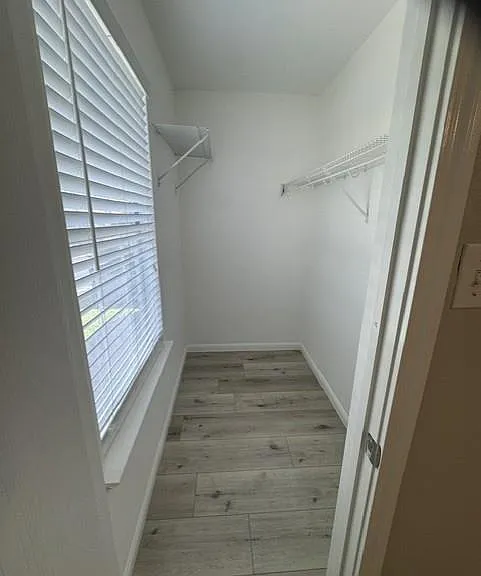 915 Churchill Farms Dr — Photo 10