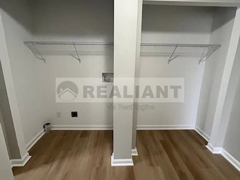 32 Mary St #5 — Photo 10
