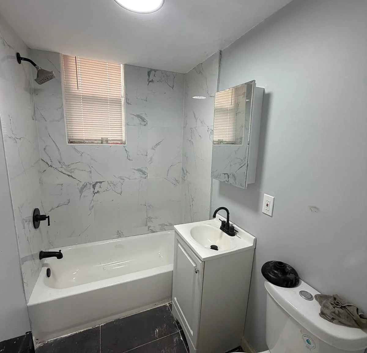 2 bed, 1000 sqft, $1,750 — Photo 2
