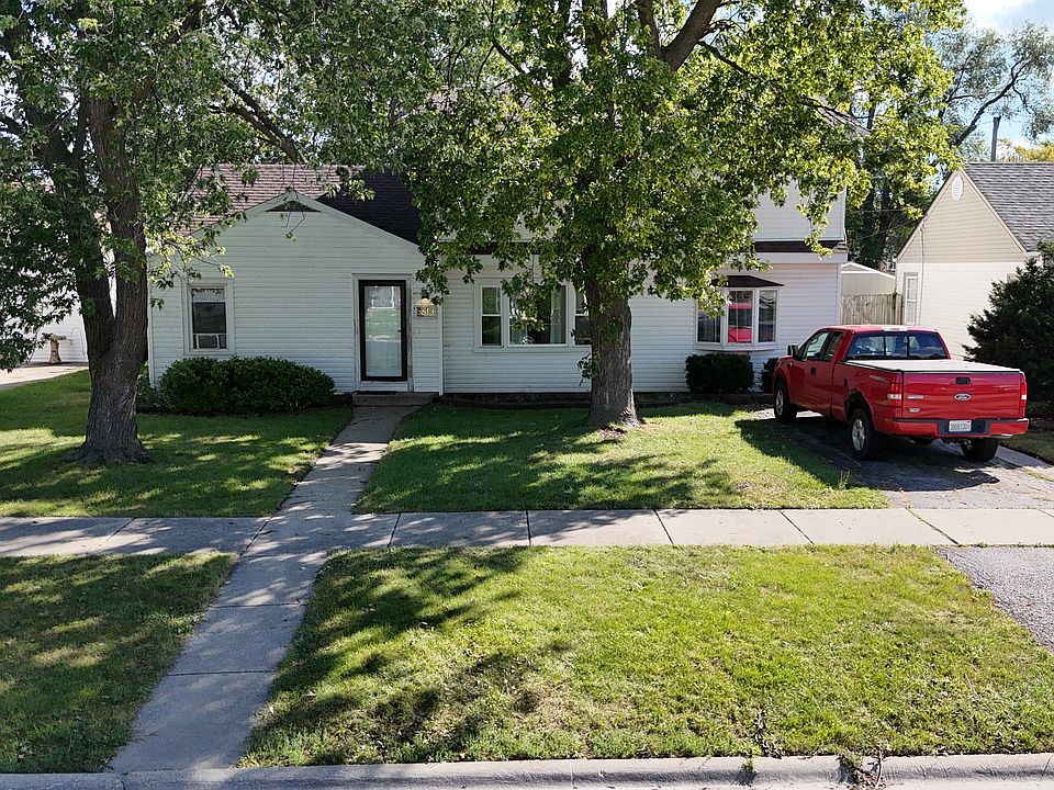 1st image of 7819 Leclaire Ave