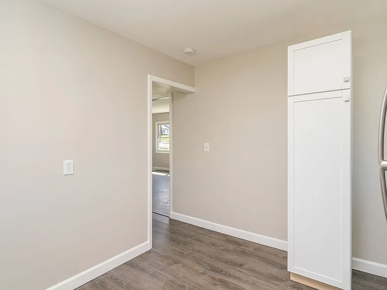 4412 High School Rd #2 — Photo 15