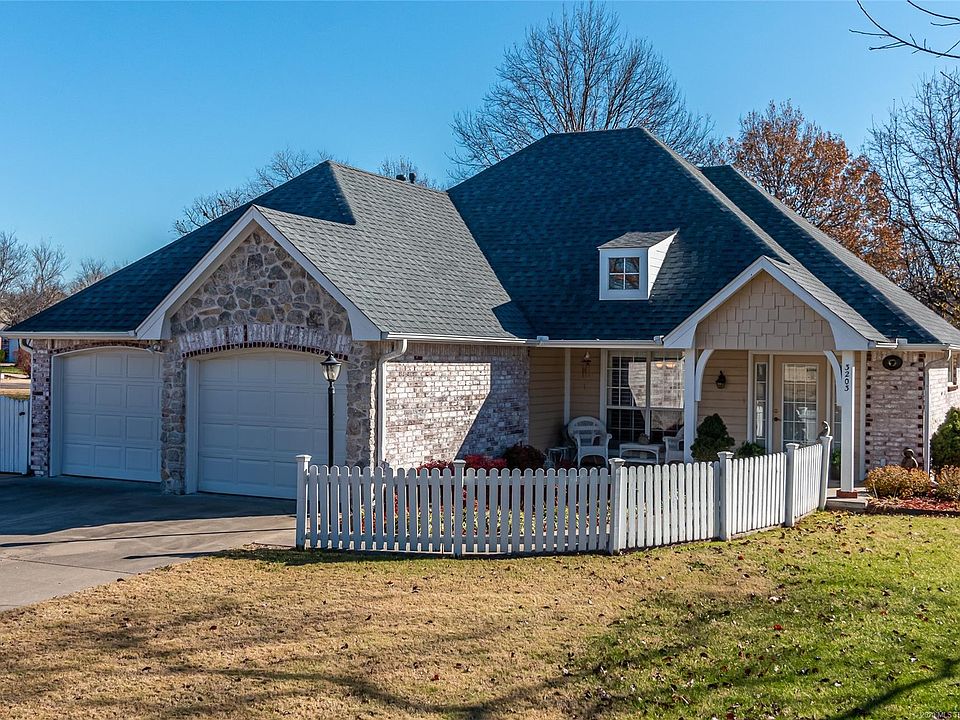 1st image of 3203 Cypress Point Cir
