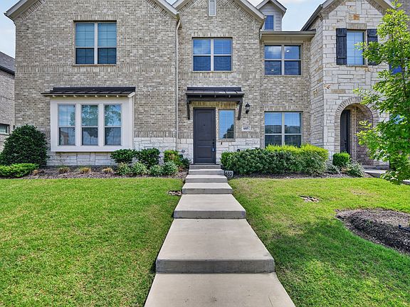 2nd image of 685 Watersedge Ct