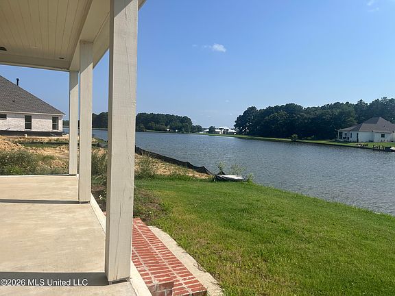 3rd image of 107 Katherine Ln