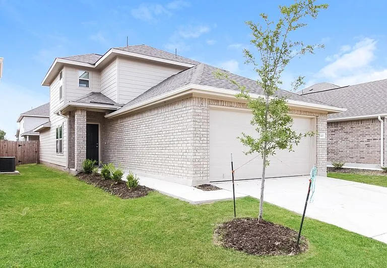 10418 Clearwater Way — Photo 3