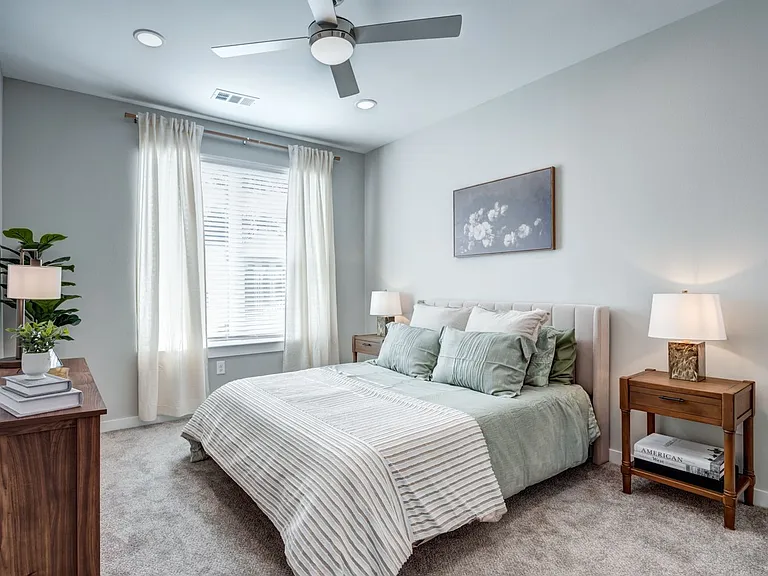 Water's Edge Townhomes — Photo 24
