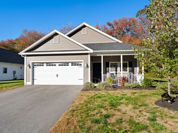 10 Grace Lane #10, Plainfield, CT 06354