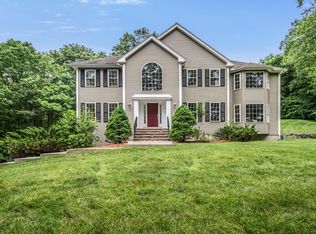 706 Liberty Square Rd, Boxboro, MA 01719