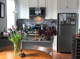 288 Driggs Ave SUITE 2, Brooklyn, NY 11222