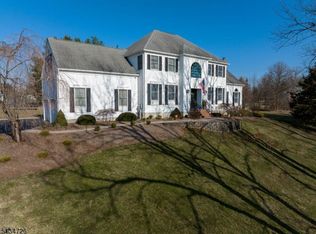 273 Old Farm Rd, Flemington, NJ 08822