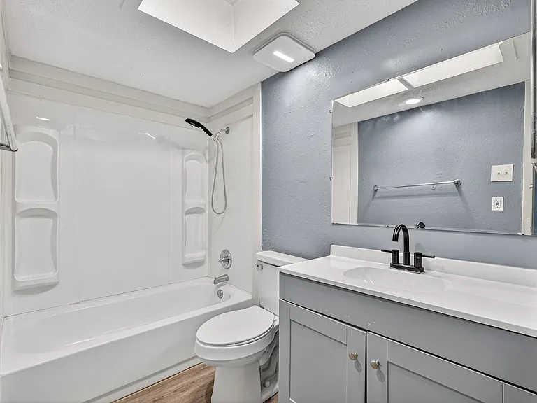 1408 Yukon Dr — Photo 8
