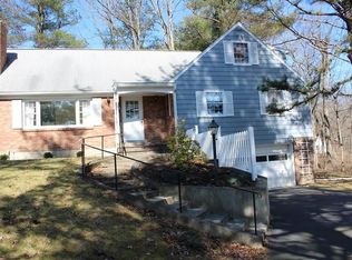 520 Greenaway Rd, Elmira, NY 14905