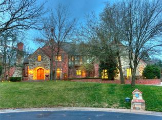 609 Shadow Wood Dr, Edmond, OK 73034