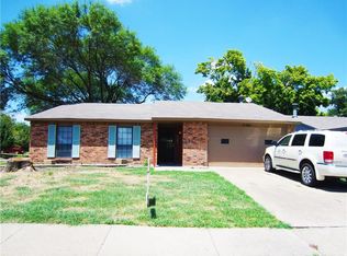 5301 Hendrix Dr, The Colony, TX 75056