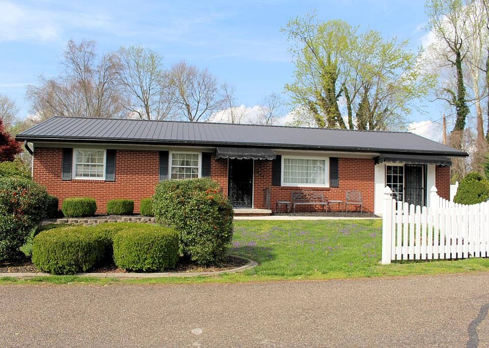1st image of 645 Hillsdale Dr
