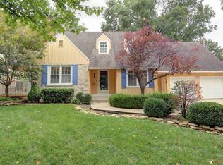 6746 Kenwood Ave, Kansas City, MO 64131