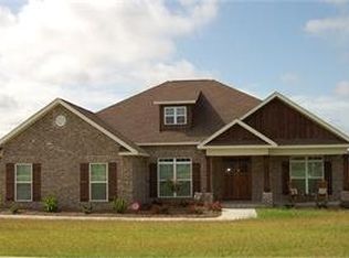 268 Hathersage Dr, Kathleen, GA 31047