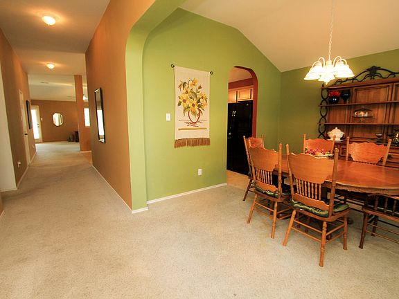 4th image of 1429 Sweet Leaf Ln
