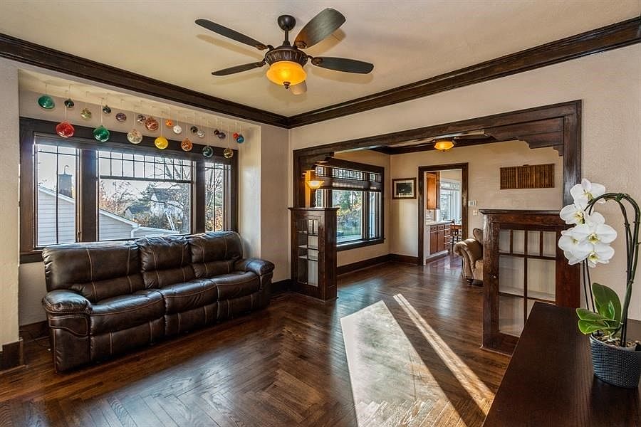 122 N 6th St, West Branch, IA 52358 Zillow