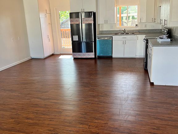 5th image of 1283 Peach Ave