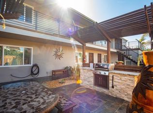 Gorgeous property! Cute Units!, San Diego, CA 92116