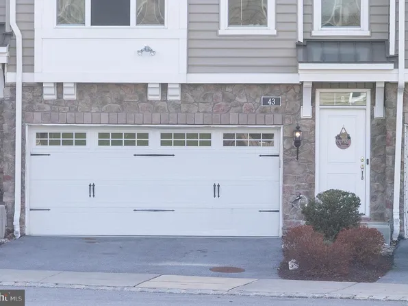 43 Lila Ln, Downingtown, PA 19335