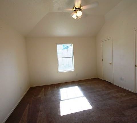 5th image of 4502 Mattie Dr APT D