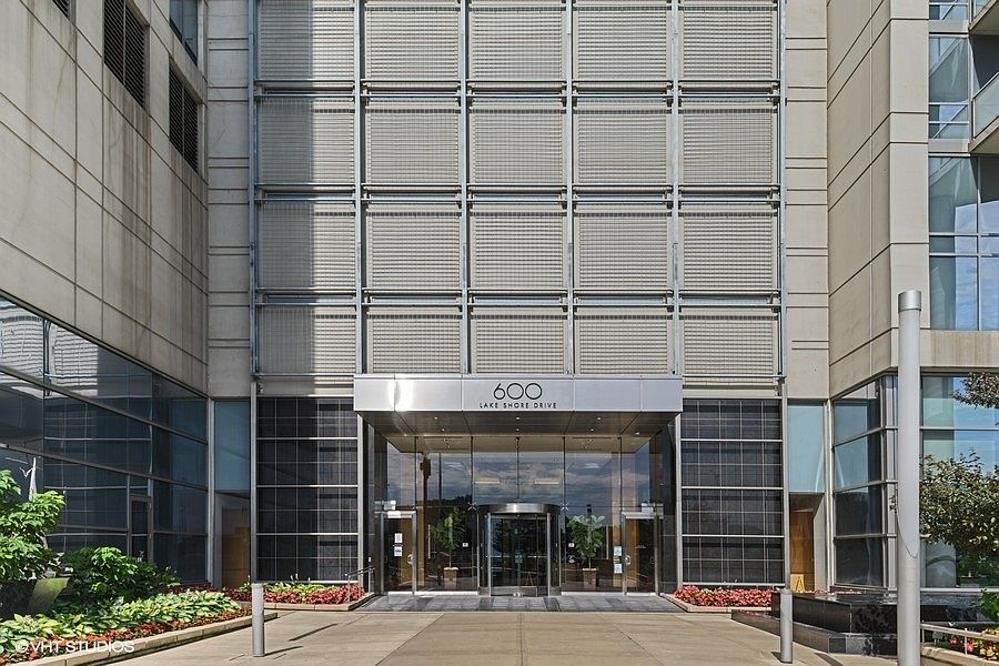 1st image of 600 N Lake Shore Dr APT 1311