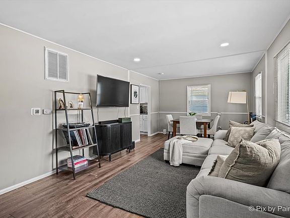 4th image of 805 Dawes Ave