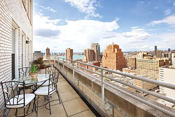 Rented by Stribling | media 3