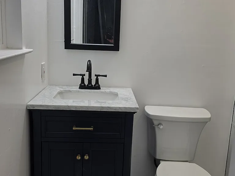 2119 Quinn Ave — Photo 2