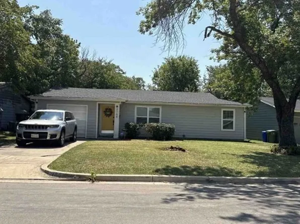 3764 Rogene St, North Richland Hills, TX 76180