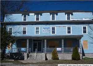1st image of 51 Wilbur St