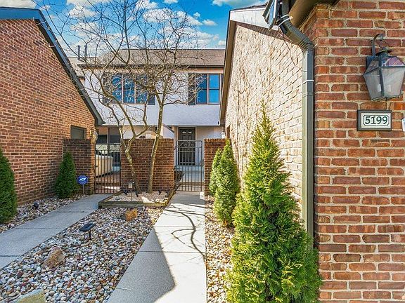 3rd image of 5199 Willow Grove Pl S